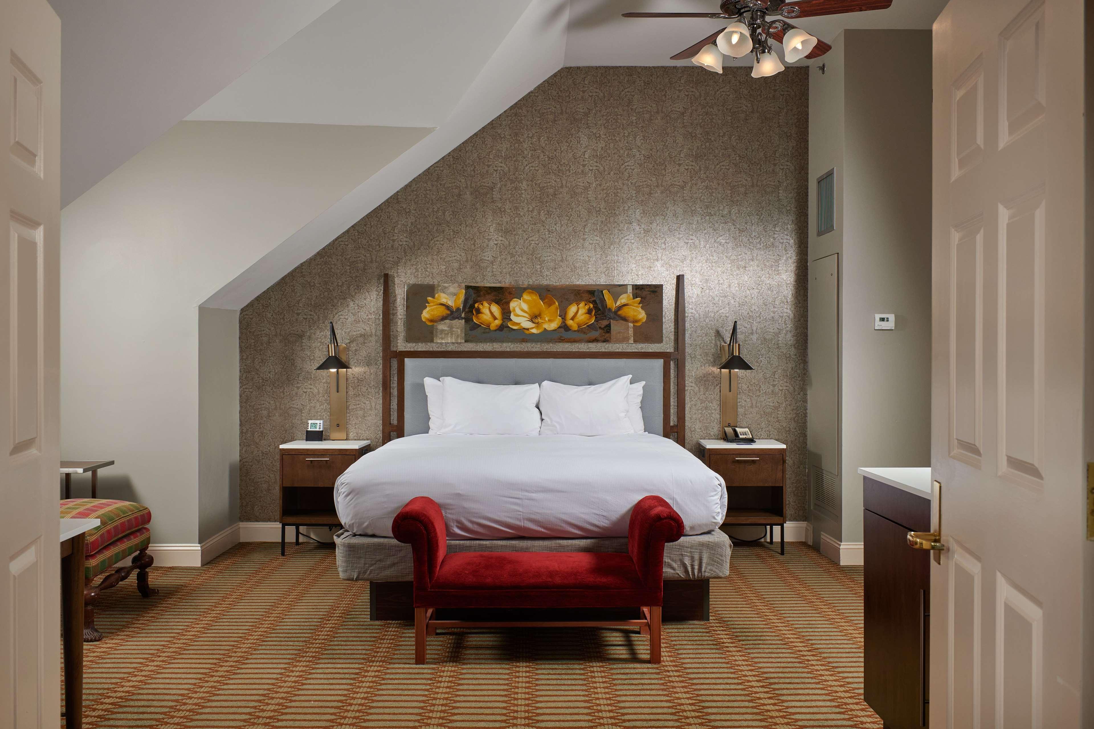 Virginia Crossings Hotel, Tapestry Collection By Hilton Glen Allen Exterior foto